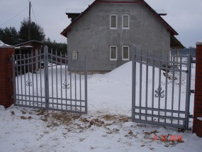 Brama 2 skrzydłowa łamana składana - Zakład Produkcyjno Usługowo Handlowy  TADEX  Zblewo