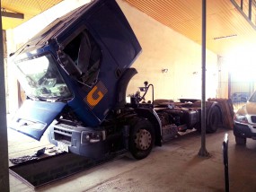 Naprawa samochodów ciężarowych - Dorcar - American Garage Olkusz