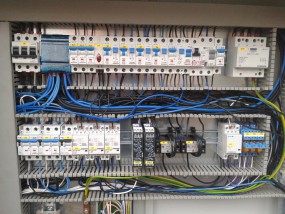 wykonawstwo instalacji elektrycznych i elektroenergetycznych - elenbi Elektroenergetyczne Biuro Inżynieryjne Michał Bereźnicki Wrocław
