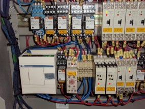 ZAMIENNIK PRZEKAŹNIKA HCSA - Elektronika Maszyn Poligraficznych Pruszków