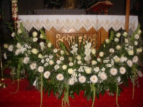 Dekorowanie kościołów i sal weselnych - Czwordon Elżbieta - Kwiaciarnia Białobrzegi