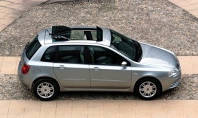 Fiat Stilo 1.6 16V Ponorama - Wypożyczalnia Samochodów Osobowych i Dostawczych Radom