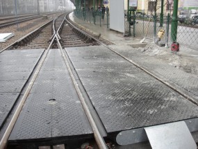 płyty gumowe na przejazdy kolejowe - PHUP Grzegorz Jarmołowicz Łomża