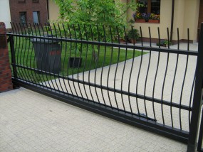 Brama przesuwna - Kowadex - Producent bram, ogrodzeń - Automatyka Mysłowice