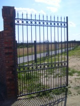 Bramy przesuwne i skrzydłowe - Kaper Wiesław Ponikły Kalisz