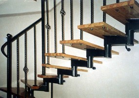 Schody pokojowe - Kaper Wiesław Ponikły Kalisz
