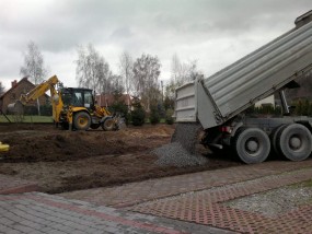 Usługi koparko-ładowarką. Prace ziemne - Marek Zemla Greentar Lisia Góra