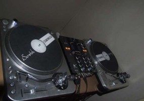 Wynajem konsolet DJskich, gramofony, mixery - Nasza-Impreza Wrocław