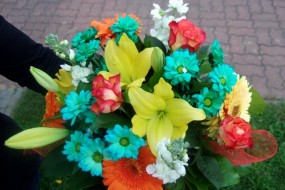 Kwiatowe prezenty – Studio Kwiatowe Flora w Koszalinie - Studio Kwiatowe  Flora  Koszalin