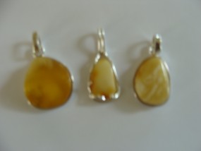 wisiorki srebrne z bursztynem - Trzciński Design Reda