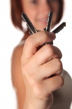 Montaż zamka w drzwiach Dąbrówka - Zamki-24h.pl Poznań