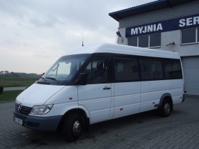 Mercedes Sprinter 413 - Usługi Przewozowe  Kris-Bus  Łyziński Krzysztof Iława