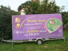 Wynajem przyczep reklamowych - Mobilnascena.pl Szczytno