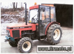 Szyby do ciągnika Zetor 5243  Ogrodnik  - 3e SZYBY UJAZD Ujazd