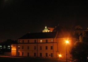 tanie noclegi - Dom na Podwalu Lublin