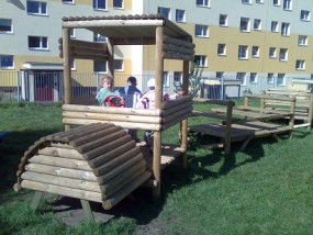 Ciuchcia, kuter, wagonik na plac zabaw certyfikowany - Plac Zabaw Serwis Agencja Dzieciak Mierzyn