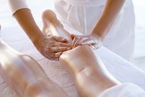 Drenaż  limfatyczny jako terapia przeciwobrzękowa. - Niezapominajka Gabinet kosmetyki i masażu Poznań