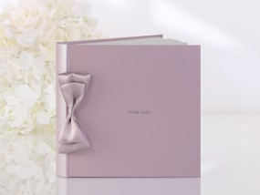 Księga gości weselnych w kolorze pudrowo - różowym z kokardką - DORADO Złotów