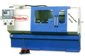 Mustang Tokarka konwencjonalna/CNC - TECHINWEST SP. Z O.O. Kielno