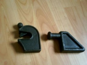 zawias górny wywrotu - Skrzynie ładunkowe - naprawa nadwozi - zabudowy nadwozi - burty aluminiowe - części do nadwozi Ćwiklice