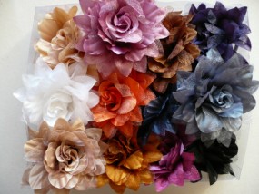 Kwiaty - zestaw 9/77 - Firma Handlowa  Klips  - ozdoby do włosów, biżuteria sztuczna Gdynia