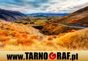 Fototapeta na wymiar - P.H.U. TARNOGRAF - Fabryka Reklamy Tarnobrzeg