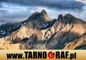 Fototapeta na wymiar - P.H.U. TARNOGRAF - Fabryka Reklamy Tarnobrzeg