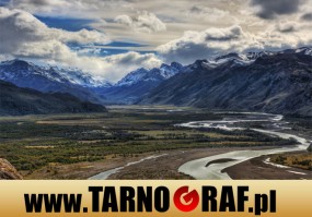 Fototapeta na wymiar - P.H.U. TARNOGRAF - Fabryka Reklamy Tarnobrzeg