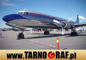 Fototapeta na wymiar - P.H.U. TARNOGRAF - Fabryka Reklamy Tarnobrzeg