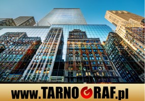 Fototapeta na wymiar - P.H.U. TARNOGRAF - Fabryka Reklamy Tarnobrzeg