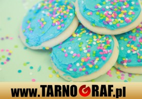 Fototapeta na wymiar - P.H.U. TARNOGRAF - Fabryka Reklamy Tarnobrzeg