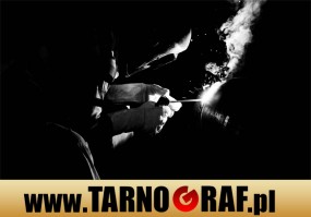 Fototapeta na wymiar - P.H.U. TARNOGRAF - Fabryka Reklamy Tarnobrzeg