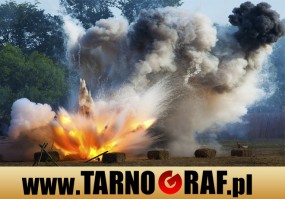 Fototapeta na wymiar - P.H.U. TARNOGRAF - Fabryka Reklamy Tarnobrzeg