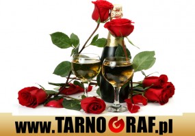 Fototapeta na wymiar - P.H.U. TARNOGRAF - Fabryka Reklamy Tarnobrzeg