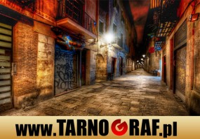 Fototapeta na wymiar - P.H.U. TARNOGRAF - Fabryka Reklamy Tarnobrzeg
