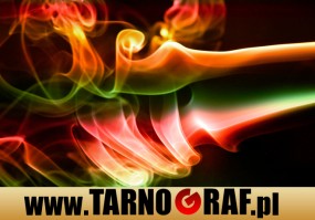 Fototapeta na wymiar - P.H.U. TARNOGRAF - Fabryka Reklamy Tarnobrzeg