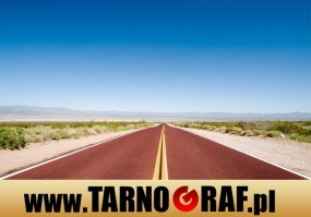 Fototapeta na wymiar - P.H.U. TARNOGRAF - Fabryka Reklamy Tarnobrzeg