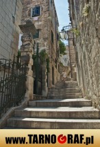 Fototapeta na wymiar - P.H.U. TARNOGRAF - Fabryka Reklamy Tarnobrzeg