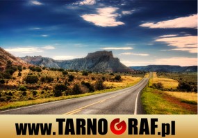 Fototapeta na wymiar - P.H.U. TARNOGRAF - Fabryka Reklamy Tarnobrzeg