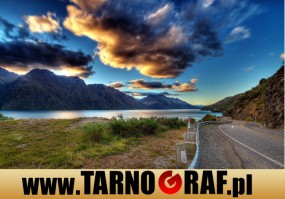 Fototapeta na wymiar - P.H.U. TARNOGRAF - Fabryka Reklamy Tarnobrzeg