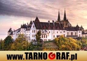 Fototapeta na wymiar - P.H.U. TARNOGRAF - Fabryka Reklamy Tarnobrzeg