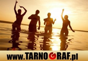 Fototapeta na wymiar - P.H.U. TARNOGRAF - Fabryka Reklamy Tarnobrzeg