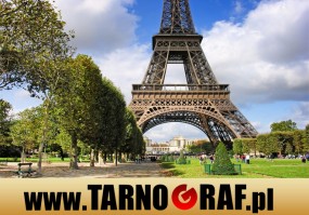 Fototapeta na wymiar - P.H.U. TARNOGRAF - Fabryka Reklamy Tarnobrzeg