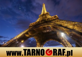 Fototapeta na wymiar - P.H.U. TARNOGRAF - Fabryka Reklamy Tarnobrzeg