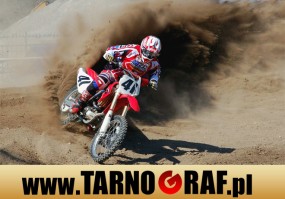 Fototapeta na wymiar - P.H.U. TARNOGRAF - Fabryka Reklamy Tarnobrzeg