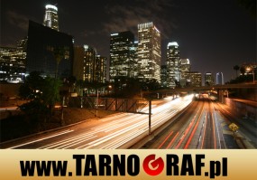 Fototapeta na wymiar - P.H.U. TARNOGRAF - Fabryka Reklamy Tarnobrzeg