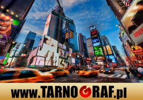 Fototapeta na wymiar - P.H.U. TARNOGRAF - Fabryka Reklamy Tarnobrzeg