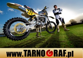 Fototapeta na wymiar - P.H.U. TARNOGRAF - Fabryka Reklamy Tarnobrzeg