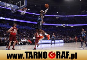 Fototapeta na wymiar - P.H.U. TARNOGRAF - Fabryka Reklamy Tarnobrzeg