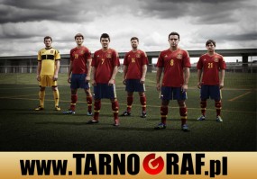 Fototapeta na wymiar - P.H.U. TARNOGRAF - Fabryka Reklamy Tarnobrzeg